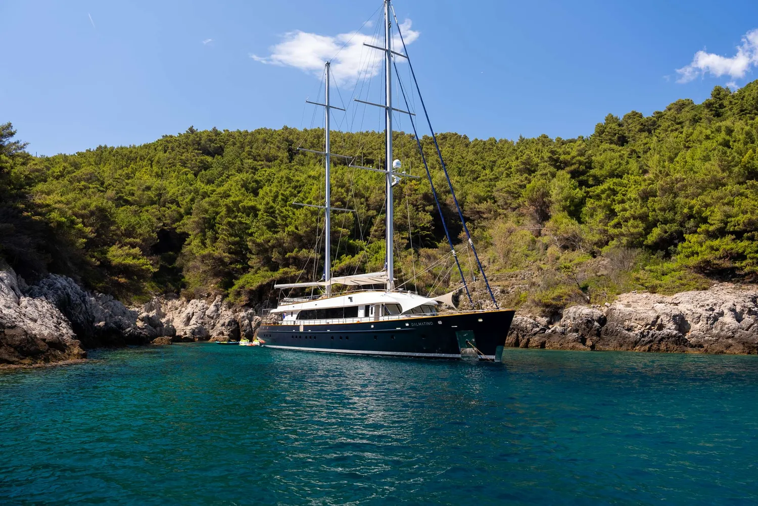 yacht-82879