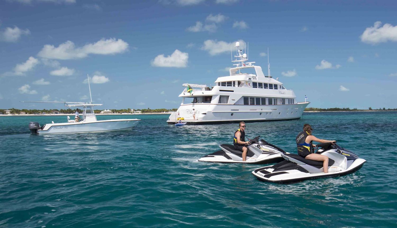 yacht-83171