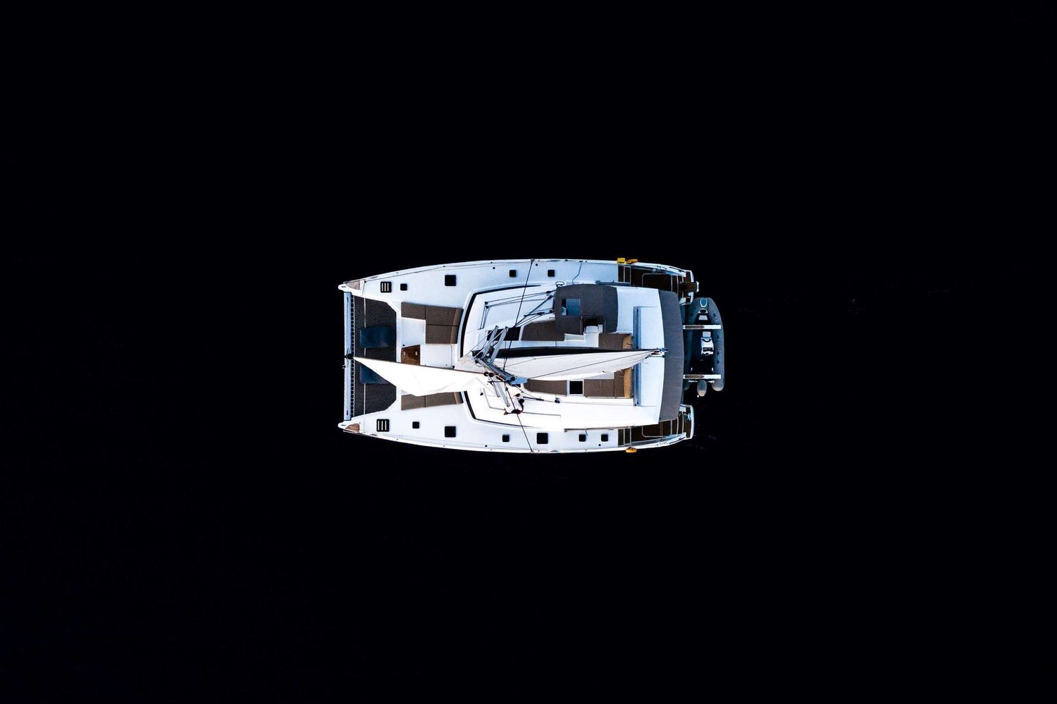 yacht-83783