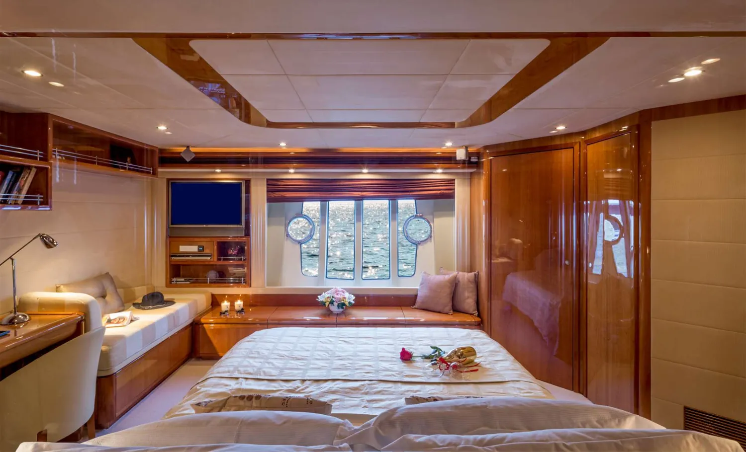yacht-83968