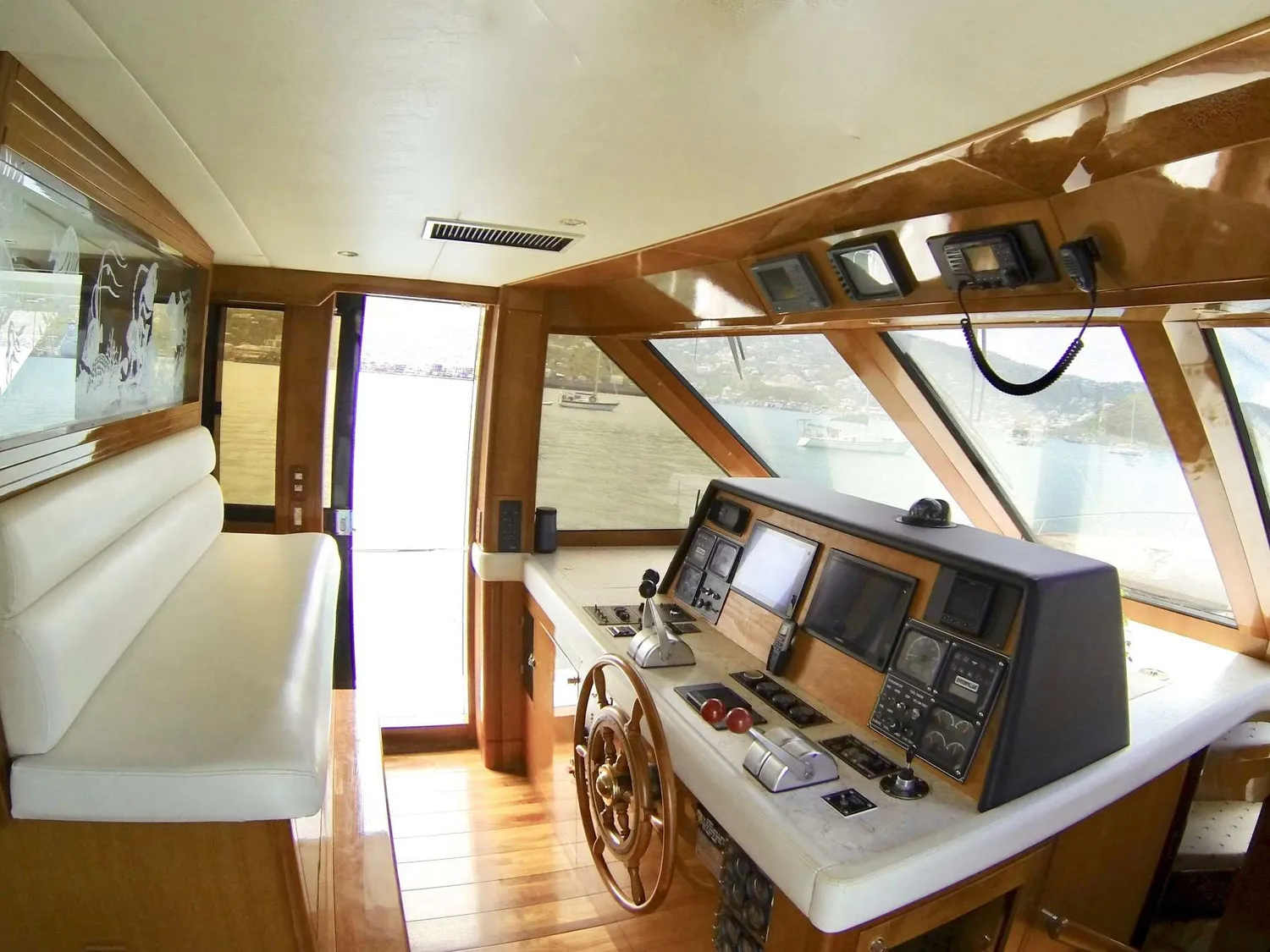 yacht-84107