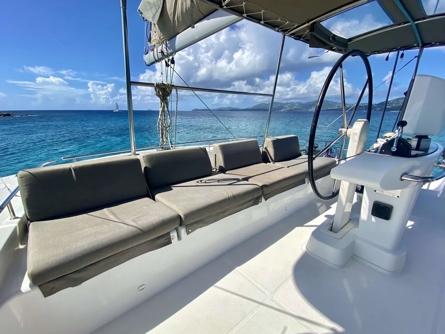 yacht-84135