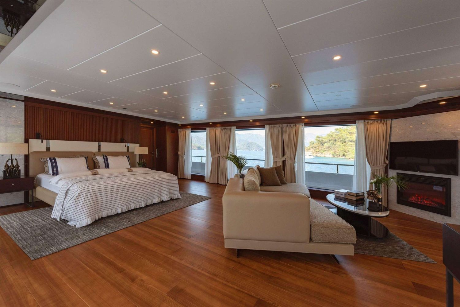 yacht-145002