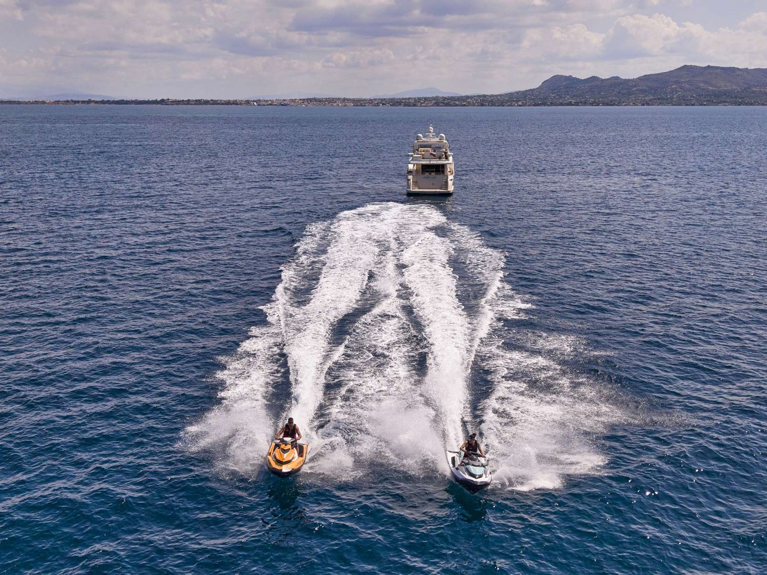 yacht-16275