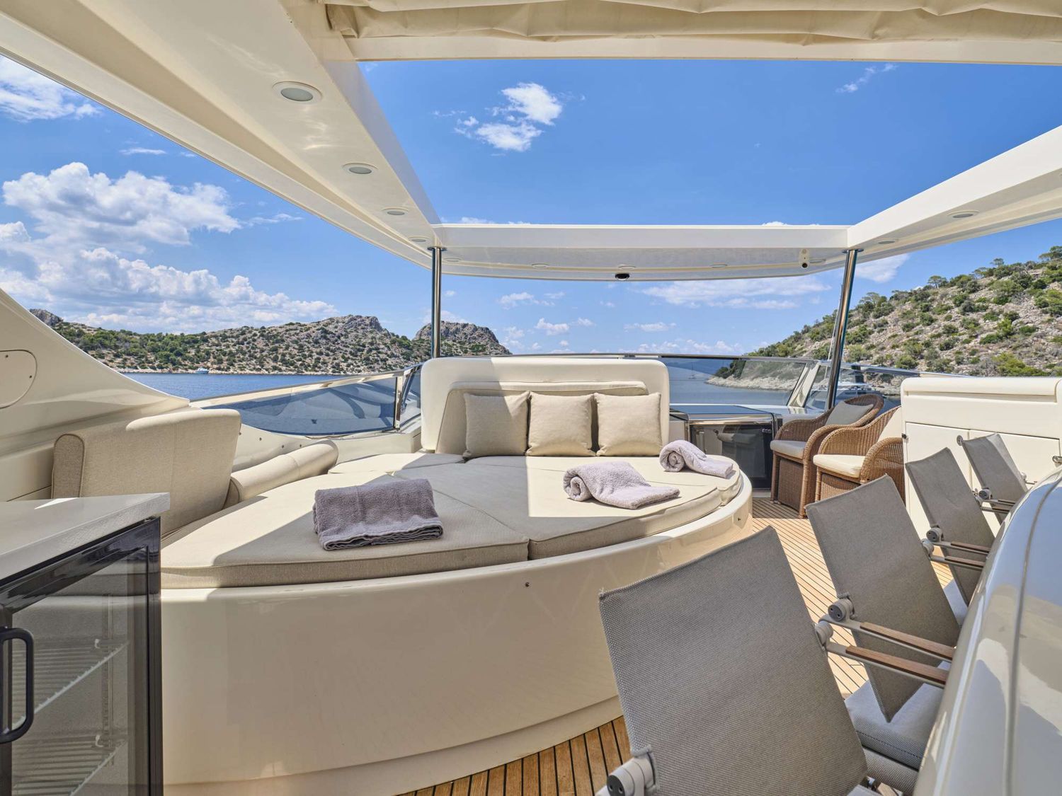 yacht-16281