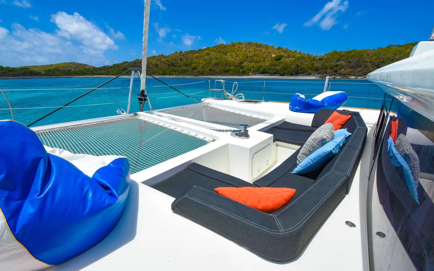 yacht-85807
