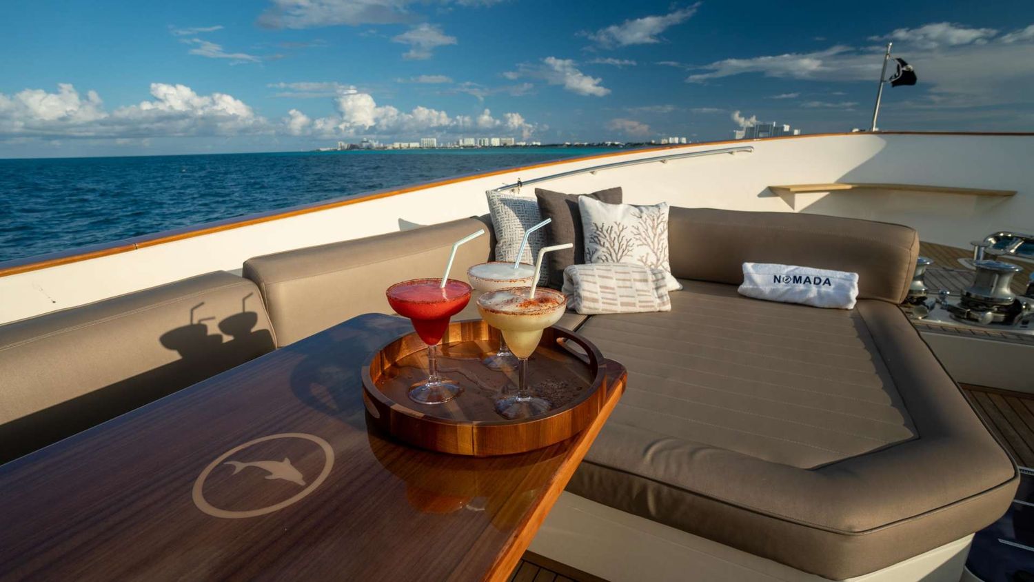 yacht-86480