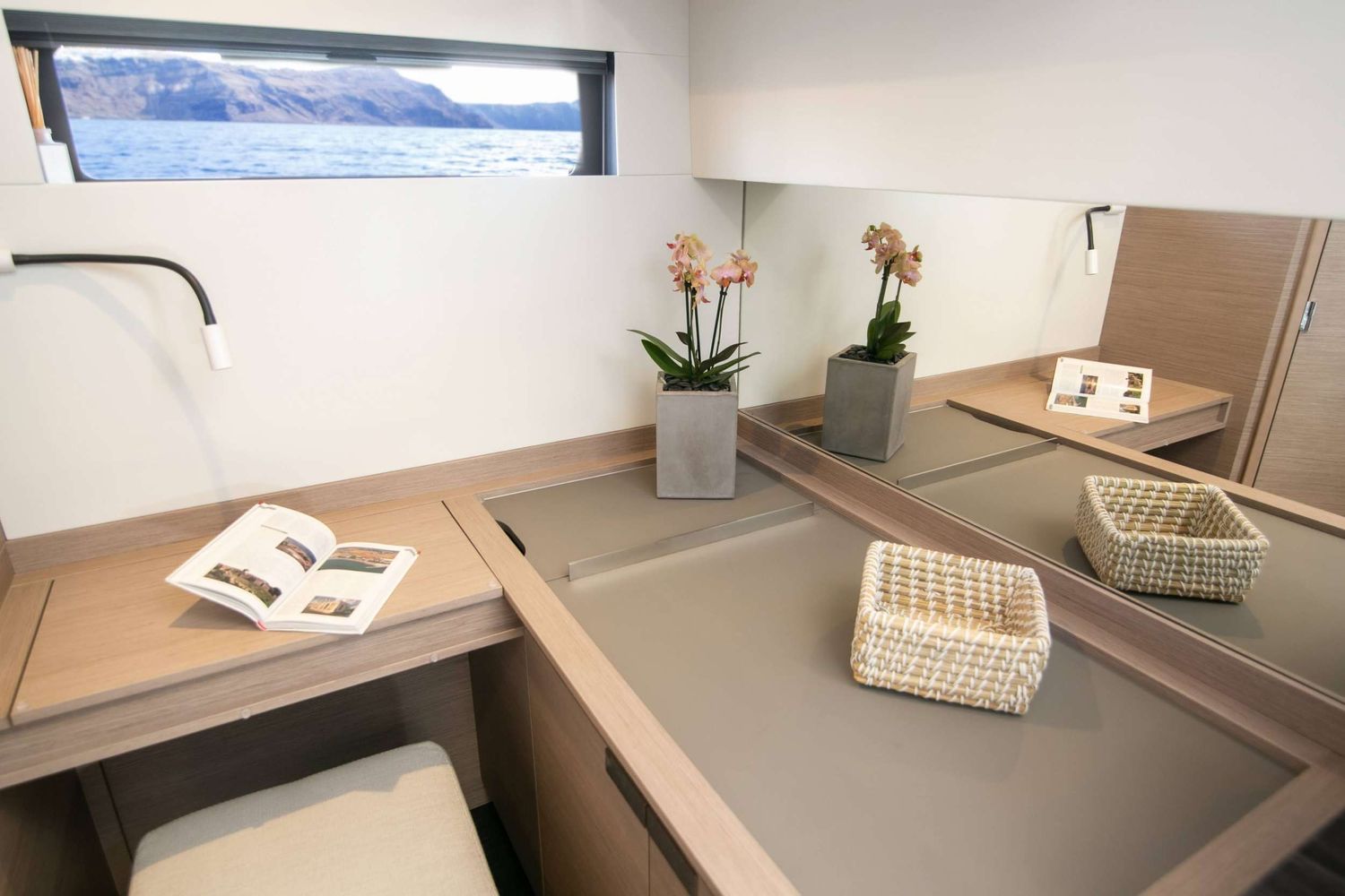 yacht-86547