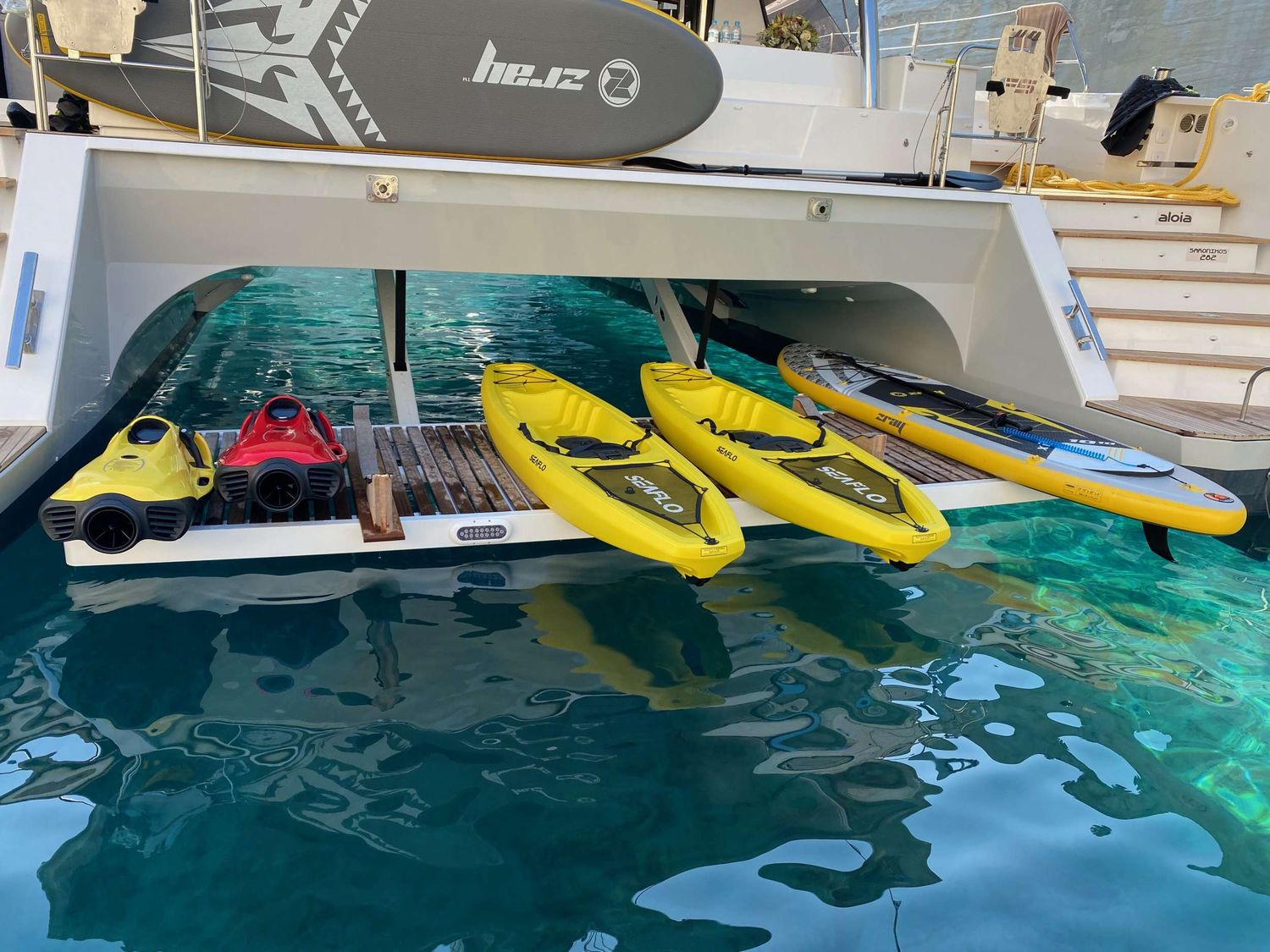 yacht-86549