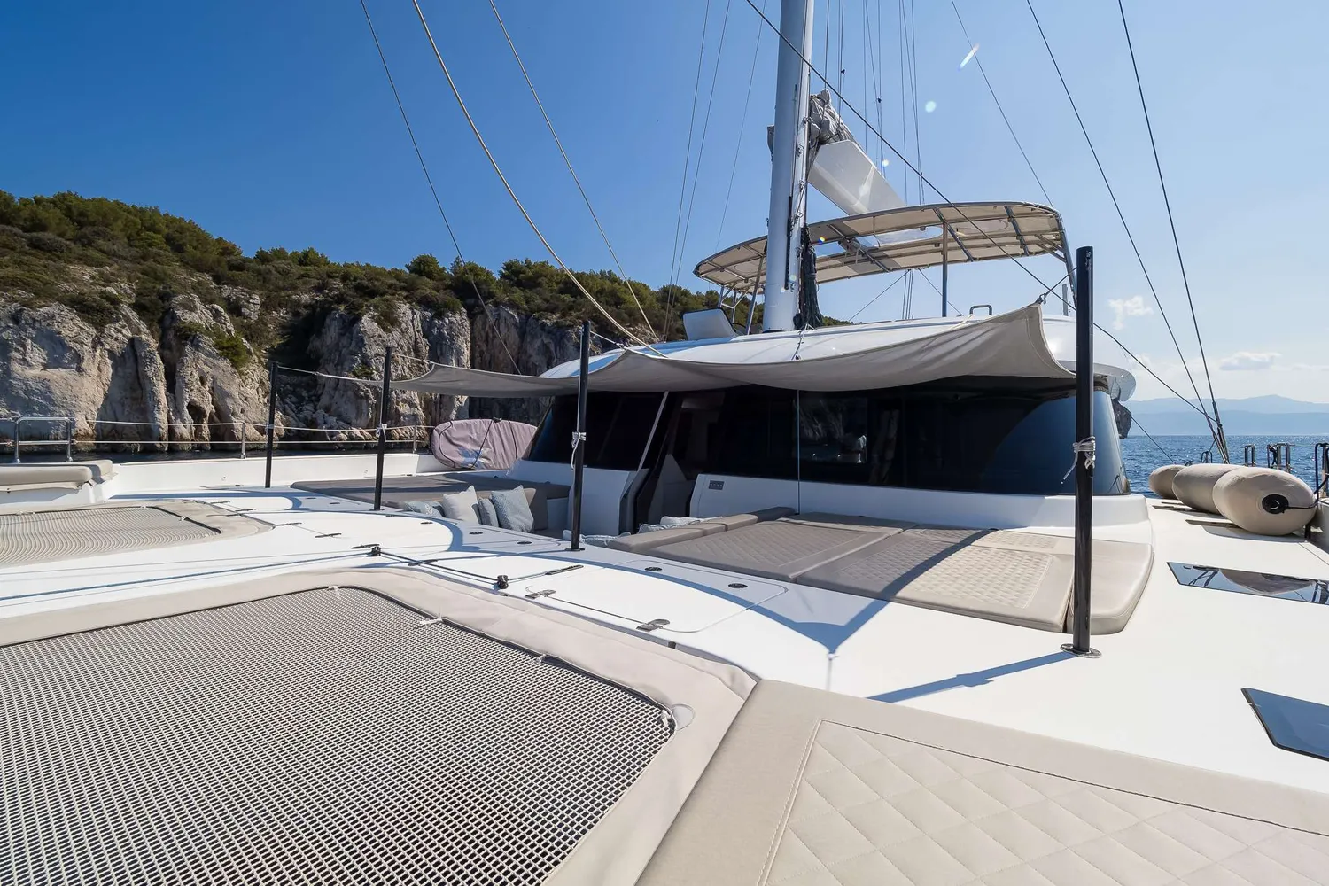 yacht-87205