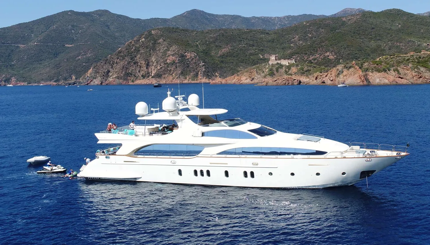 yacht-87344