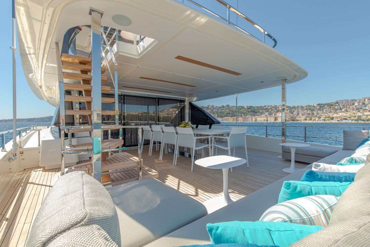 yacht-87378