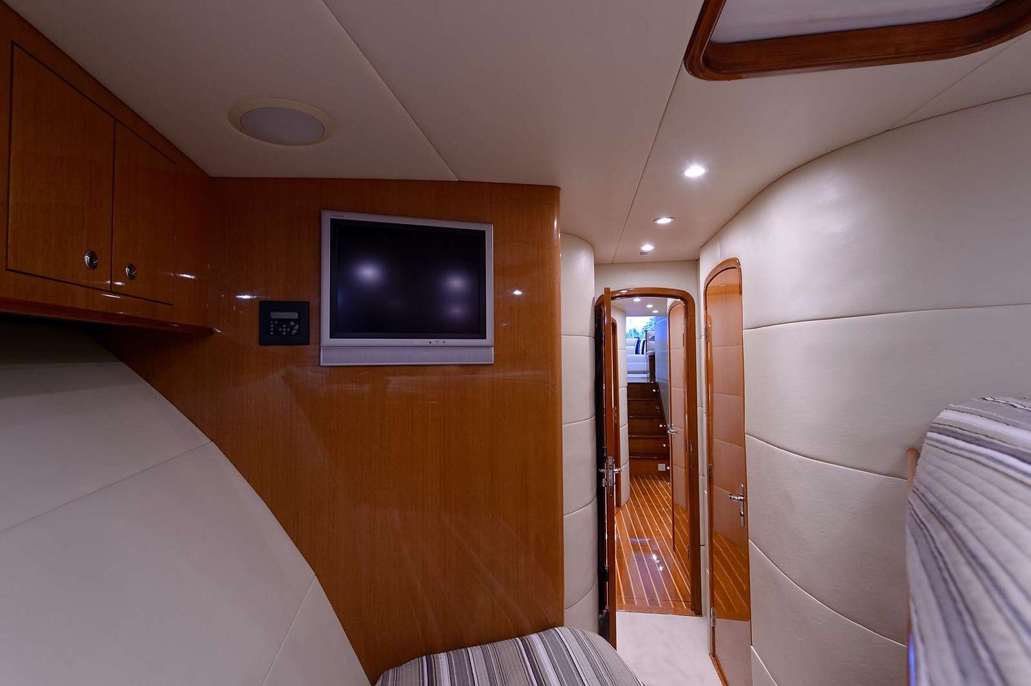 yacht-87636