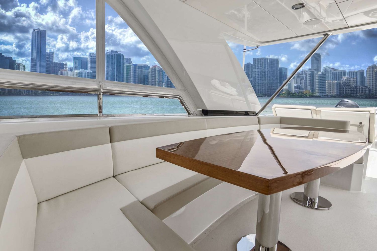 yacht-145234