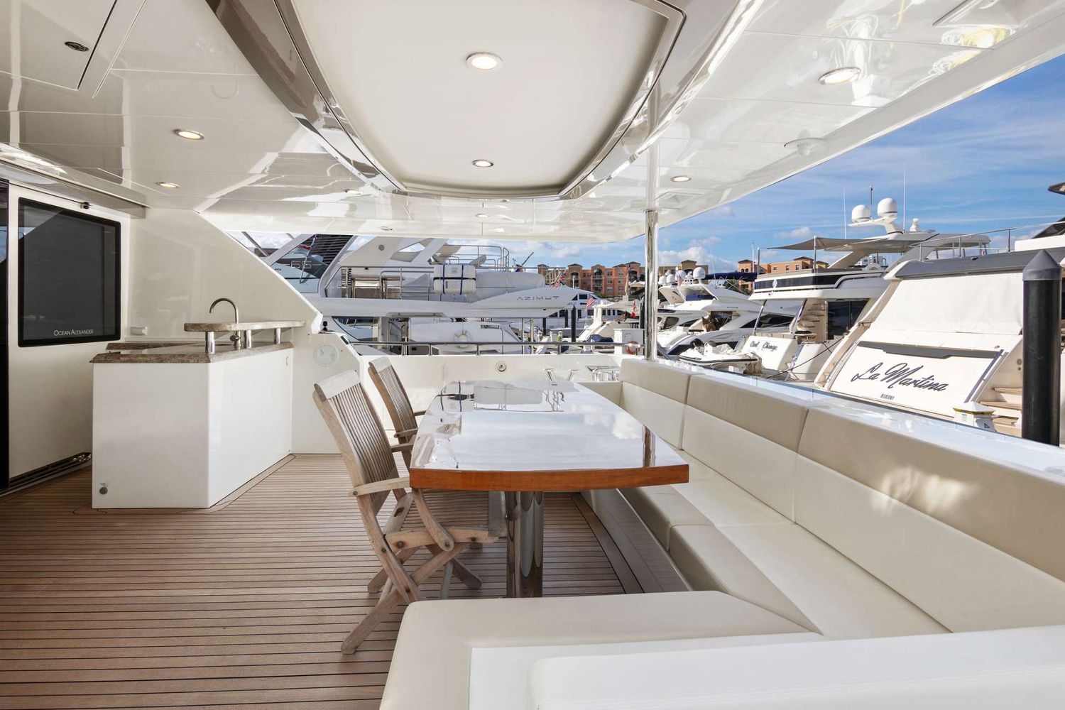 yacht-145235