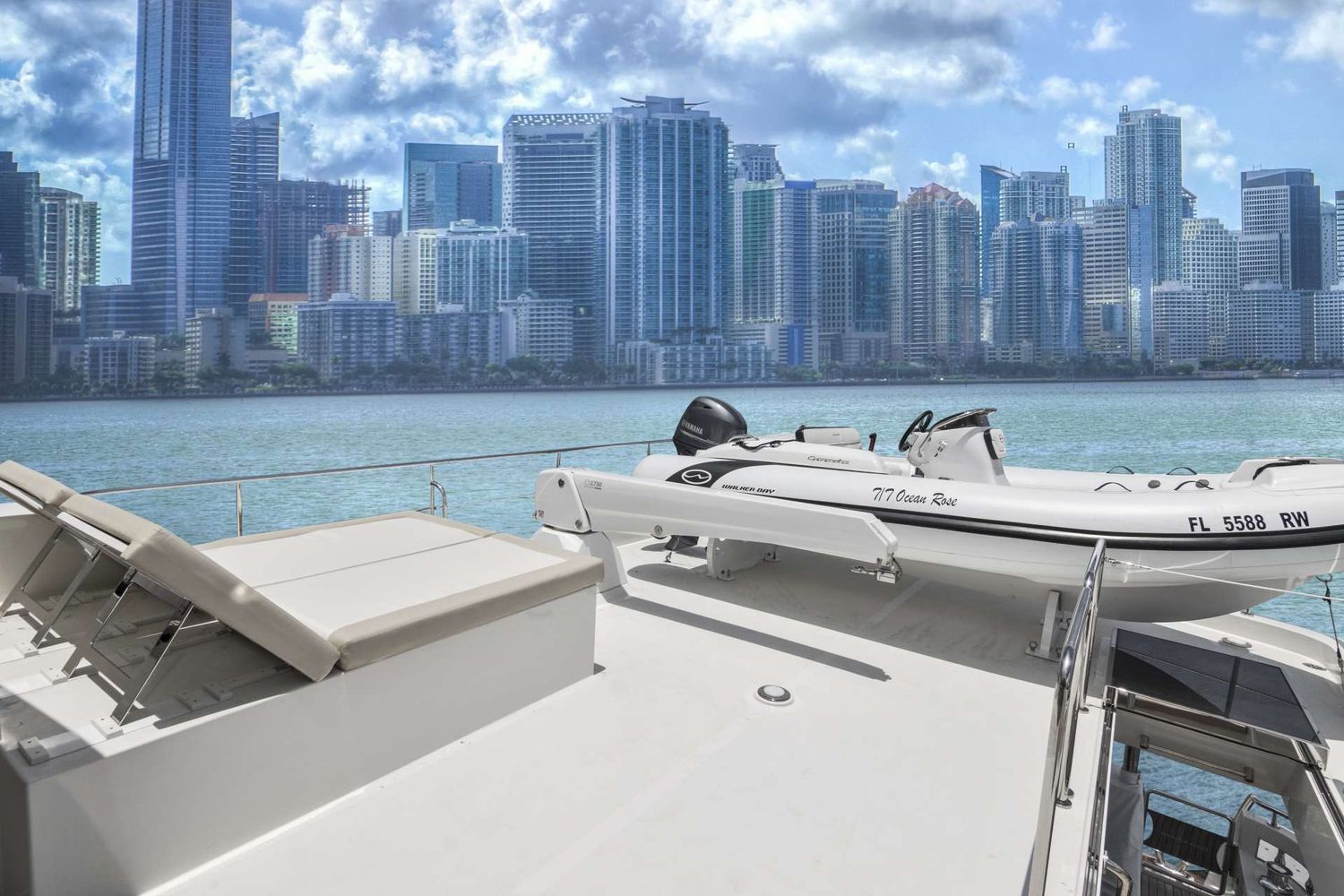 yacht-145226