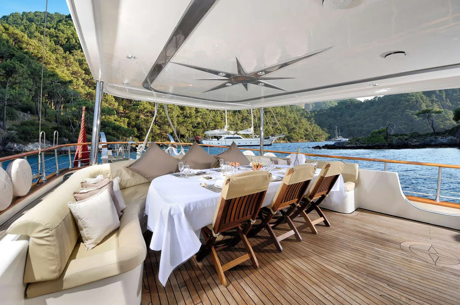 yacht-145540