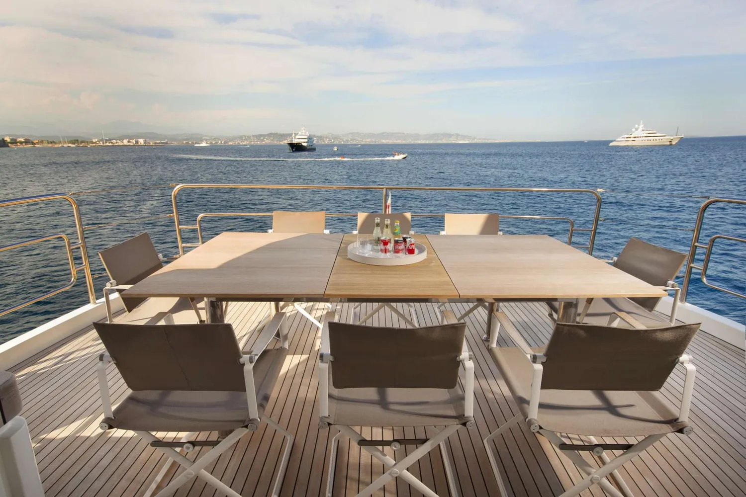 yacht-145314