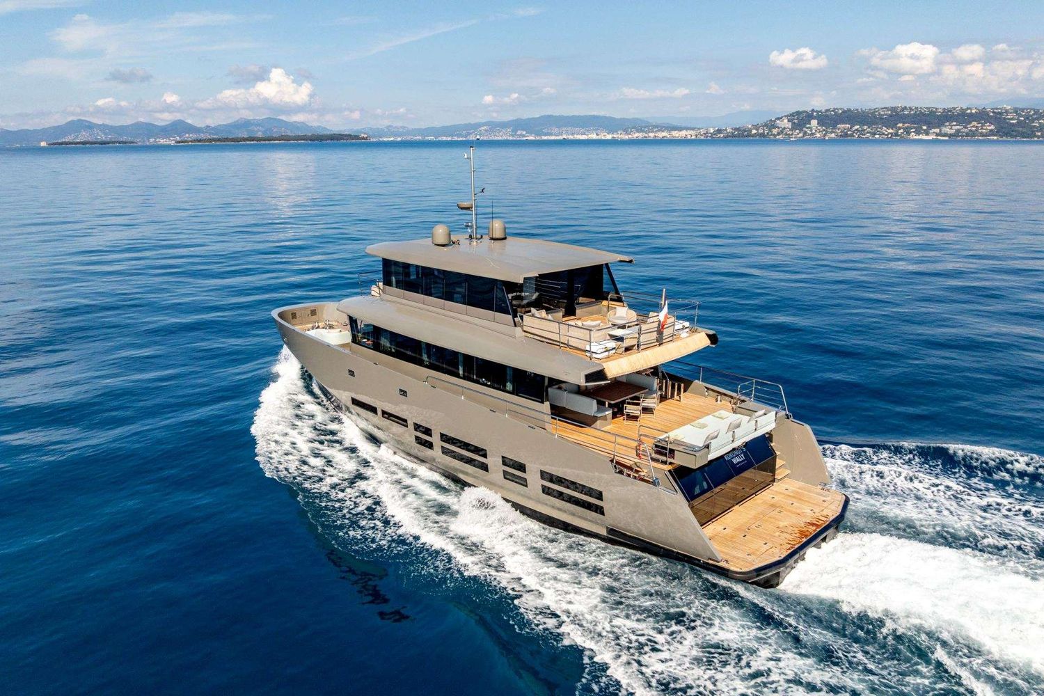 yacht-530778