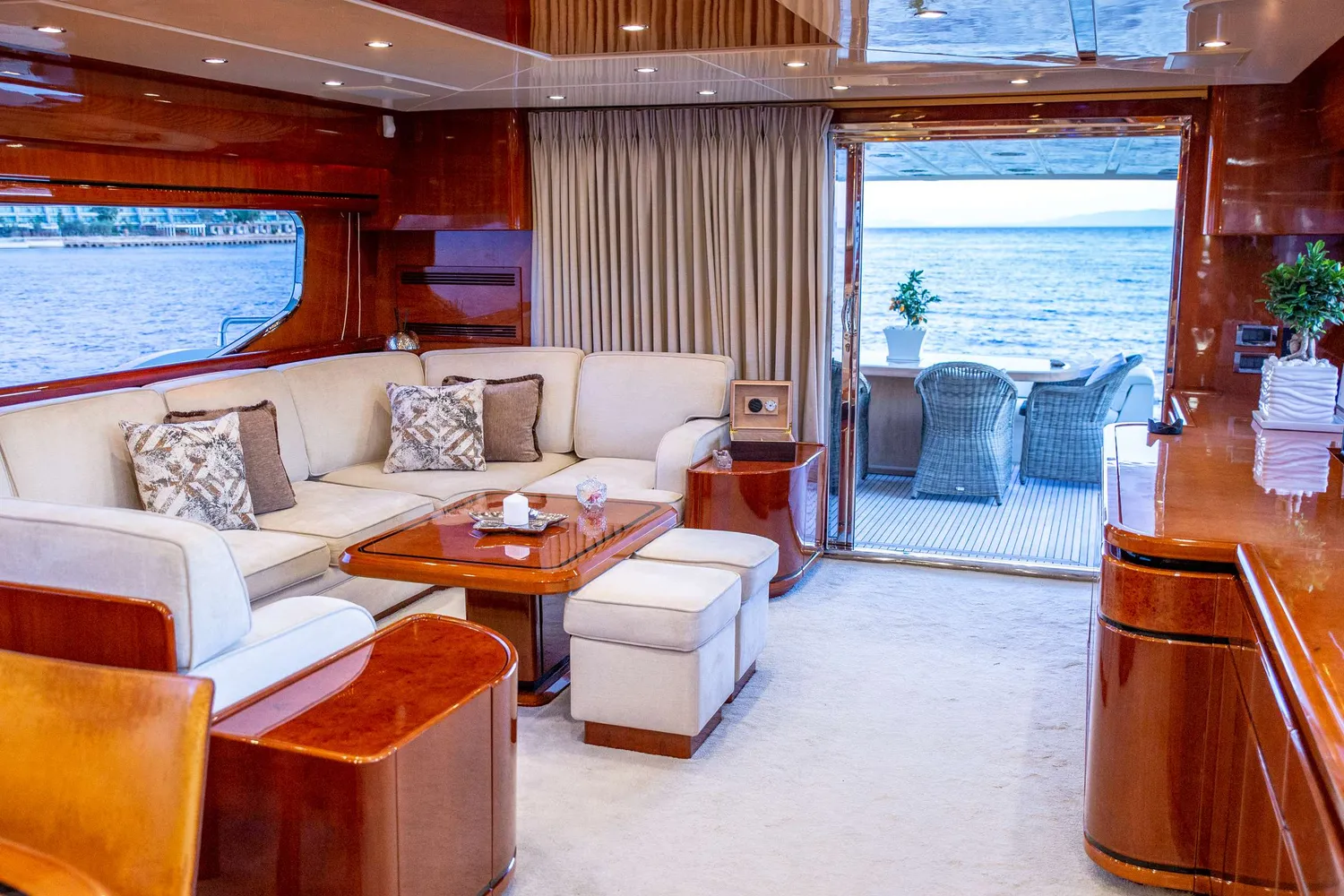 yacht-88748