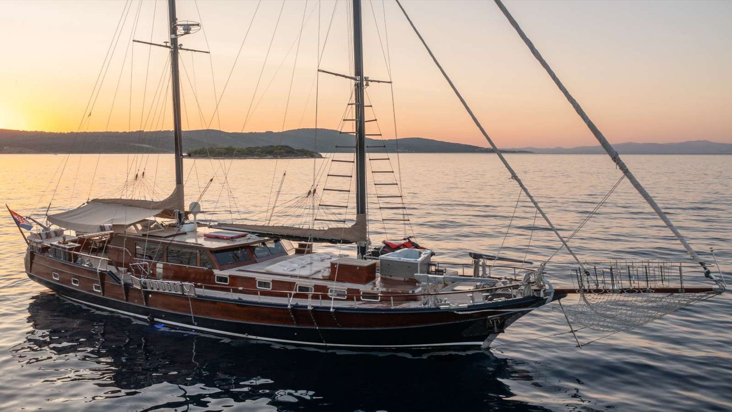 yacht-88834