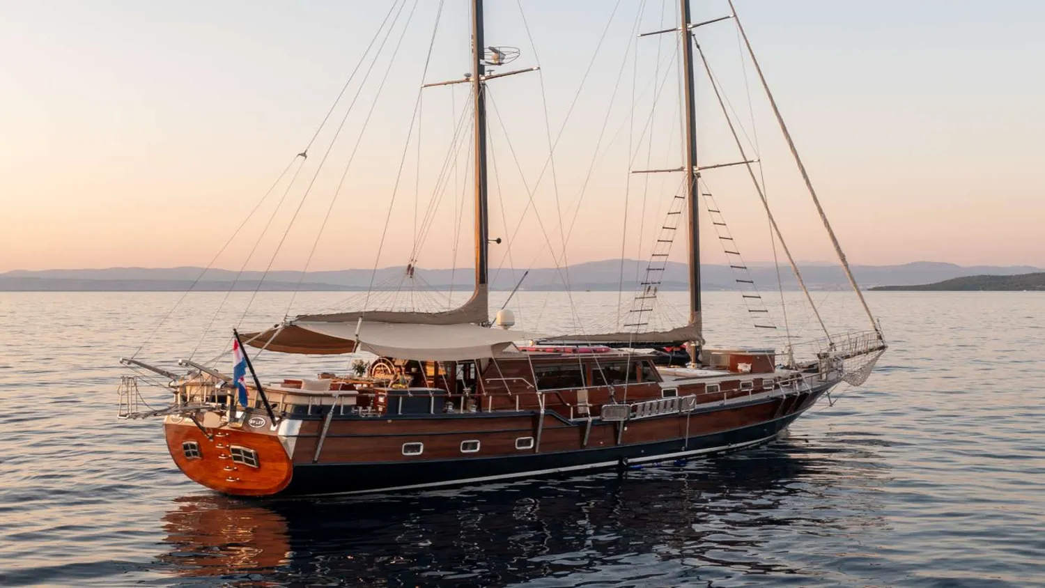 yacht-88825