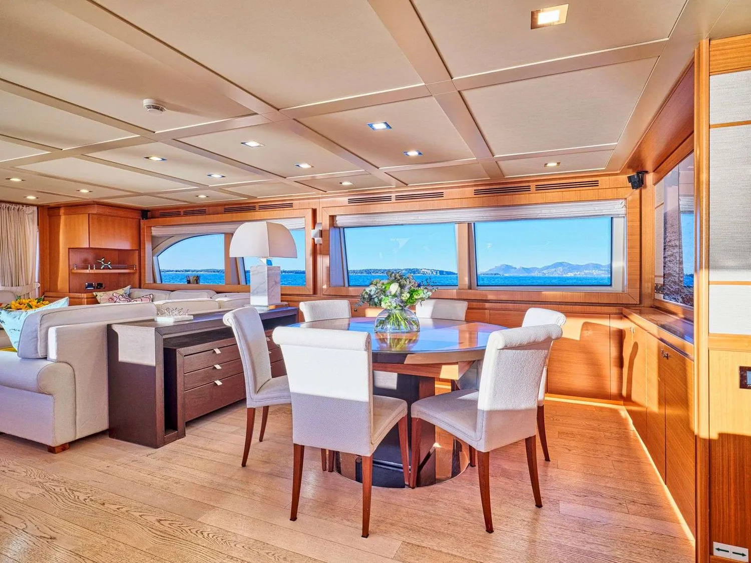 yacht-88877