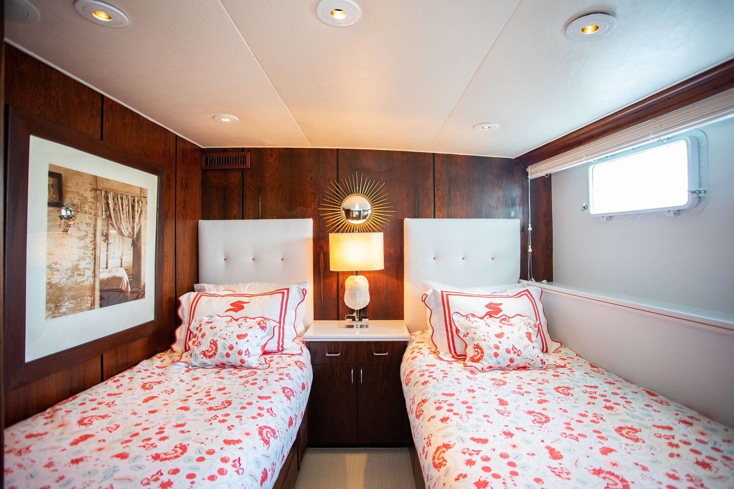 yacht-145455
