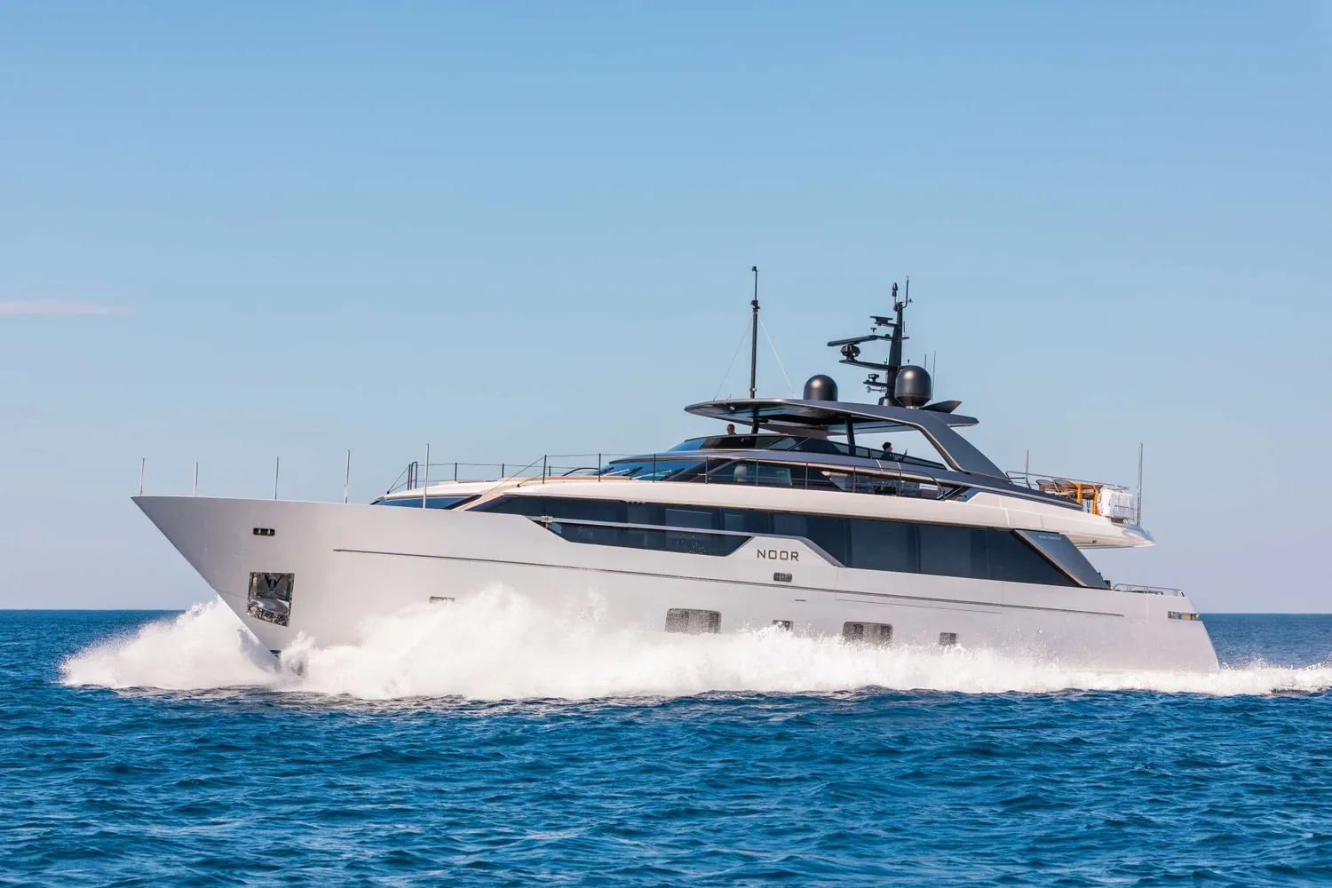 yacht-89357