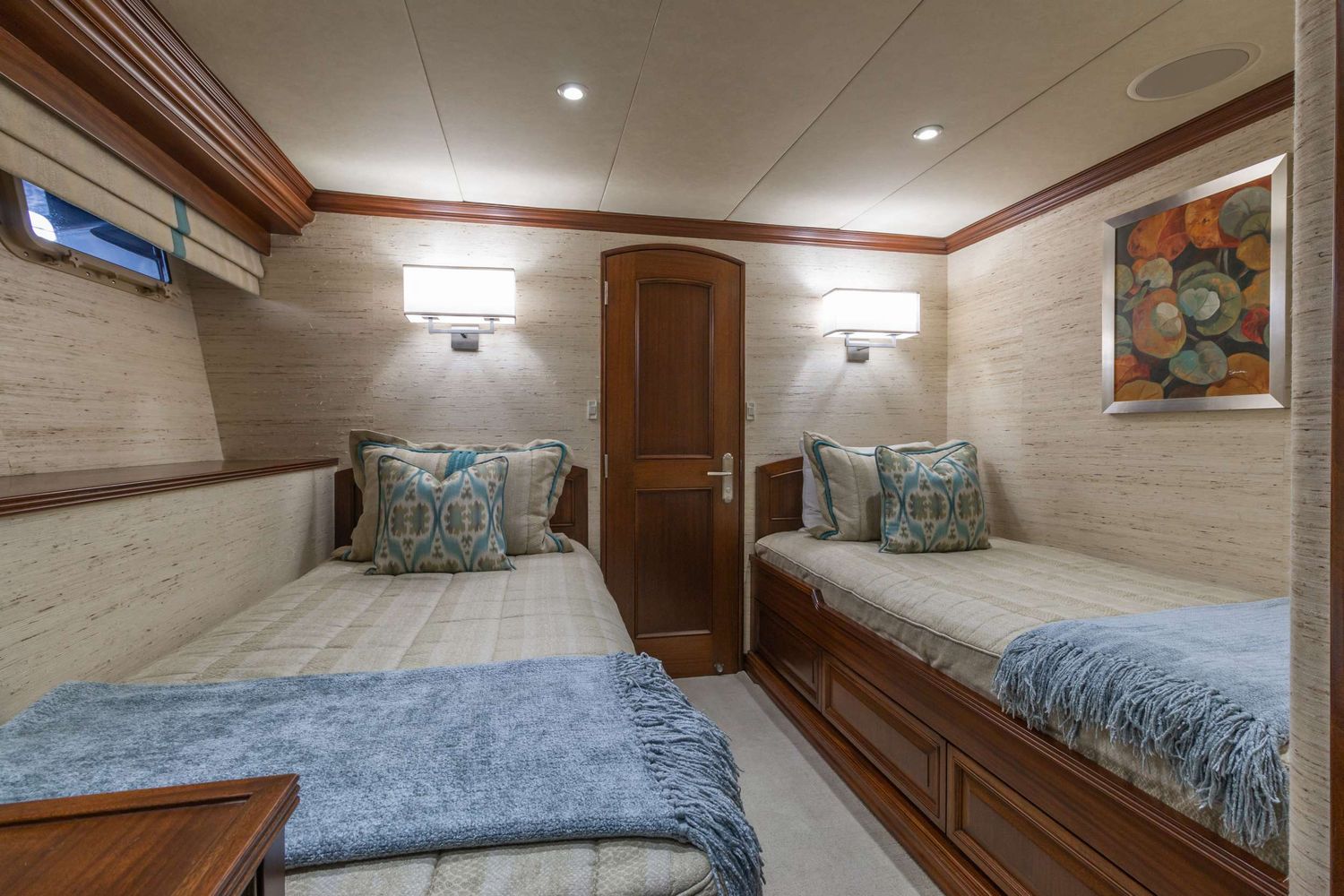 yacht-89985