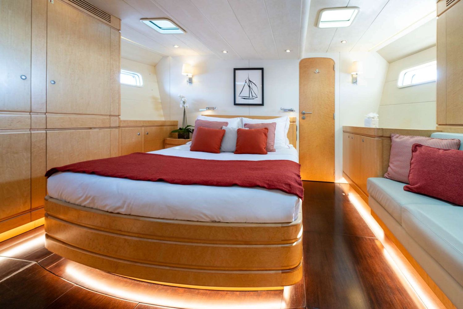 yacht-145515