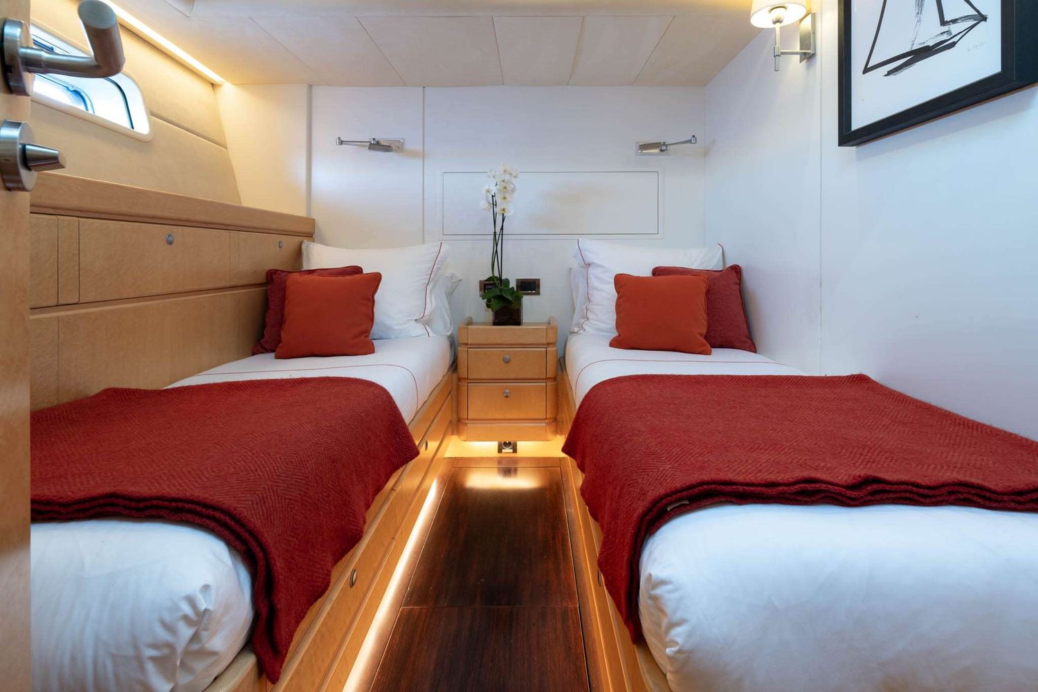 yacht-145518