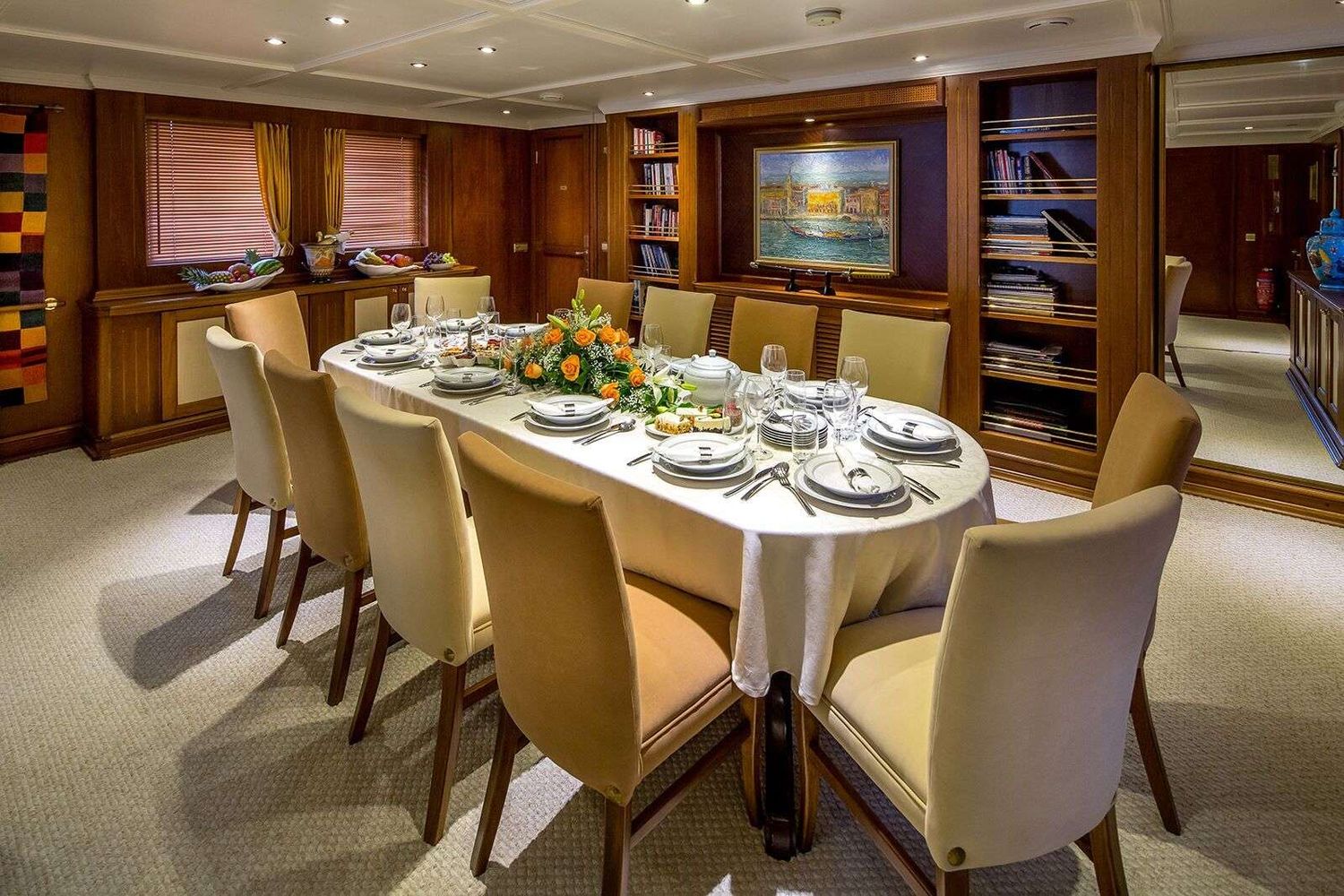 yacht-90453