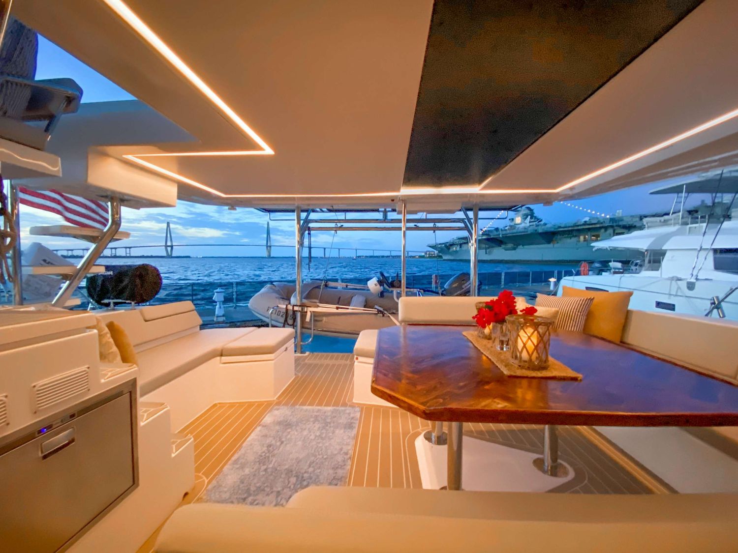 yacht-90714