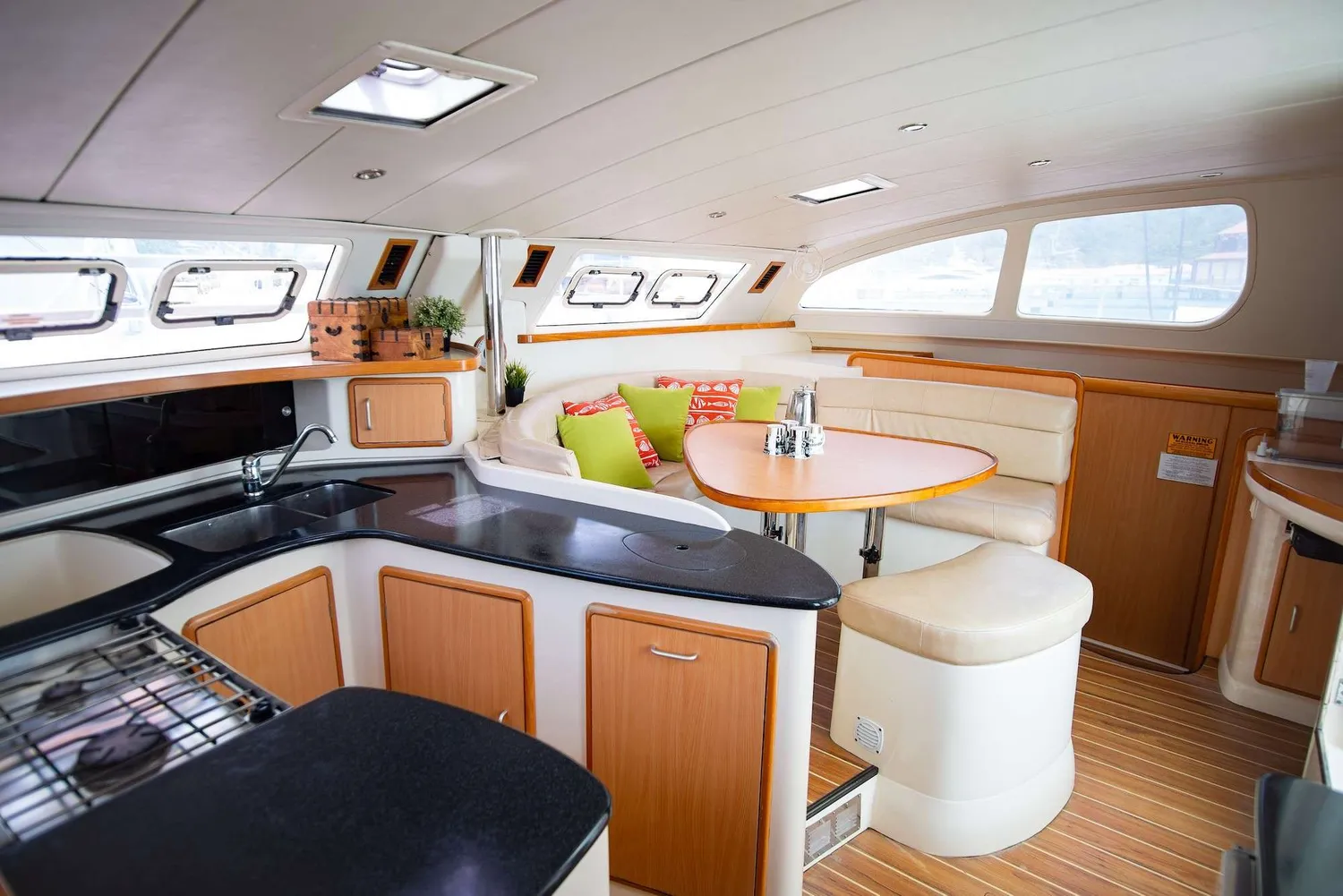 yacht-90741