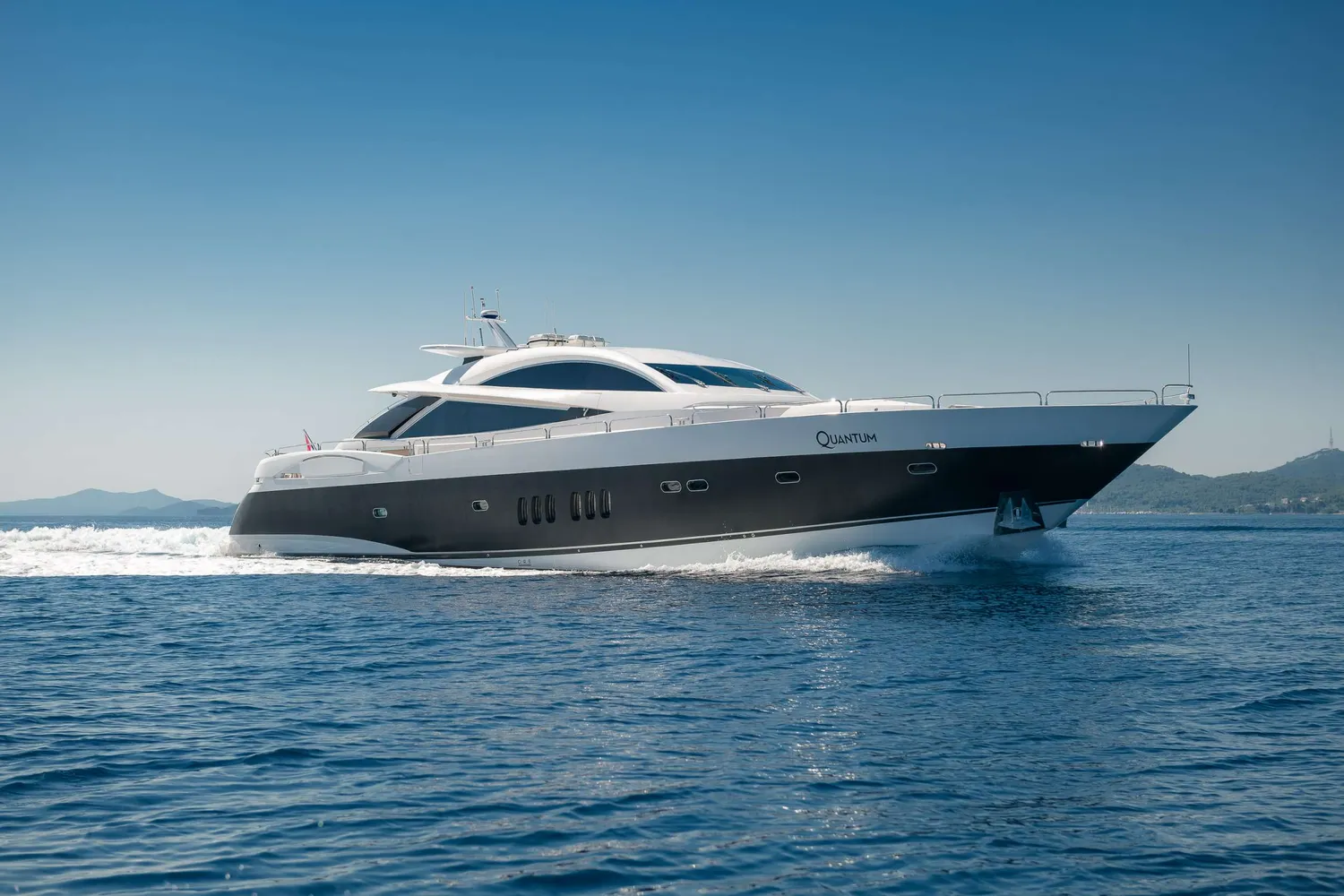 yacht-90950