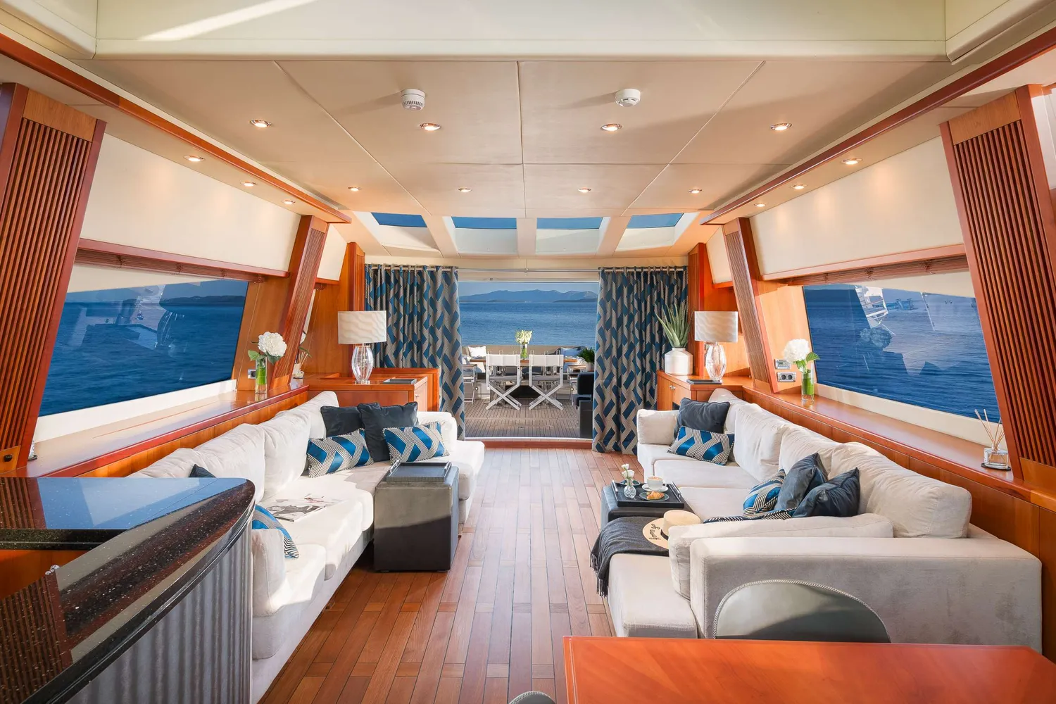 yacht-90952