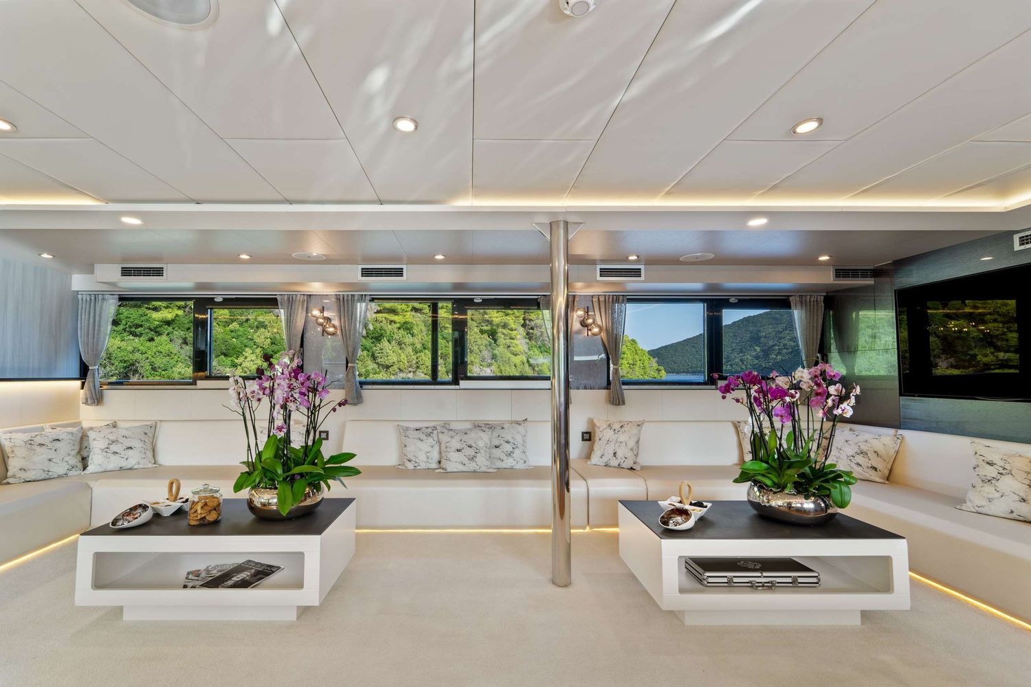 yacht-91174