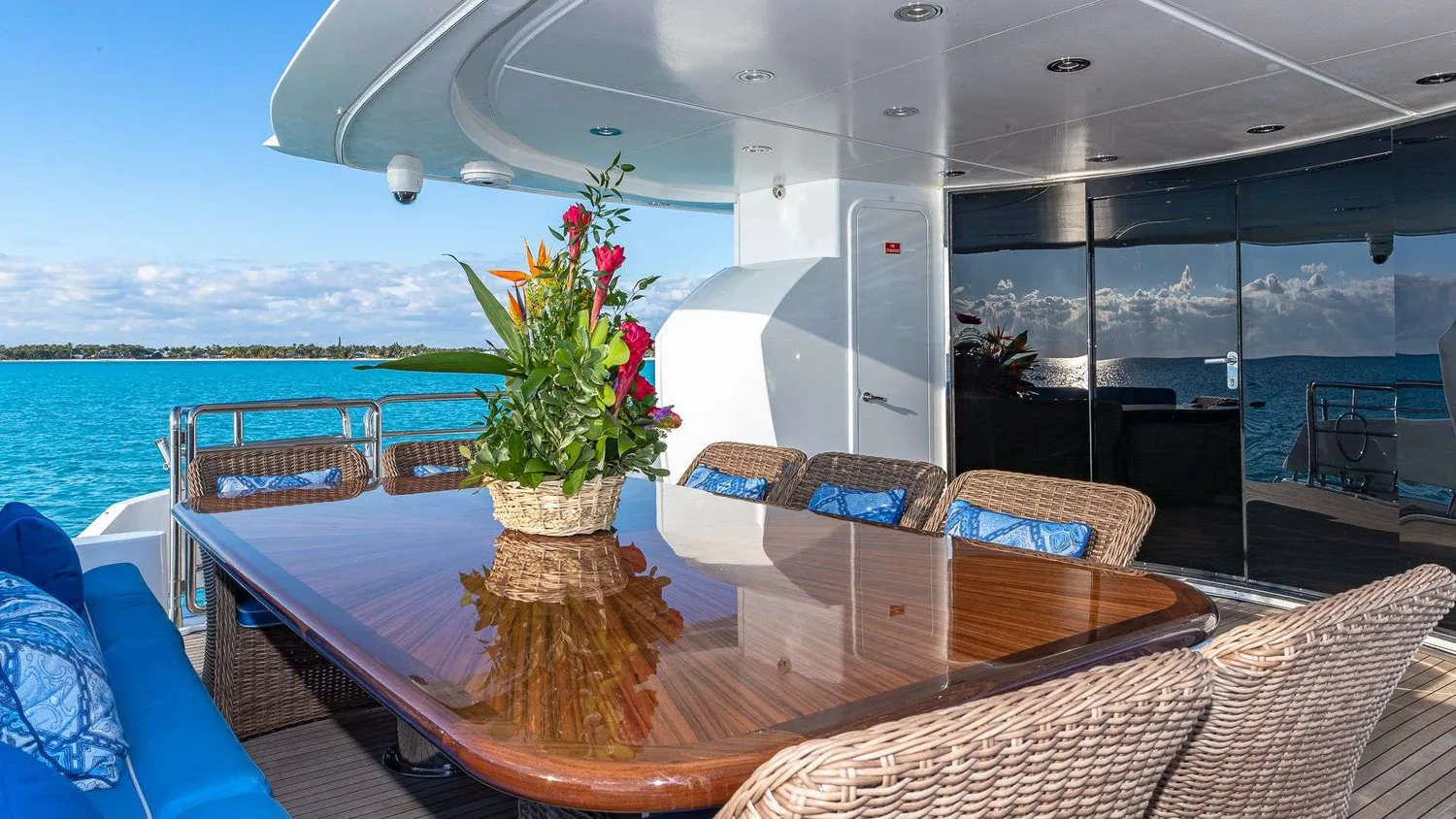 yacht-91329
