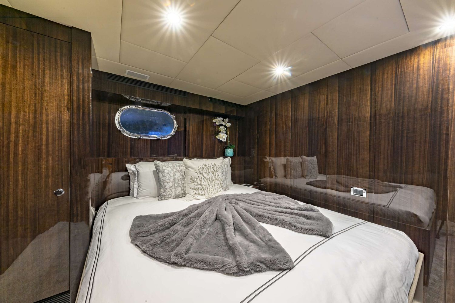 yacht-91473