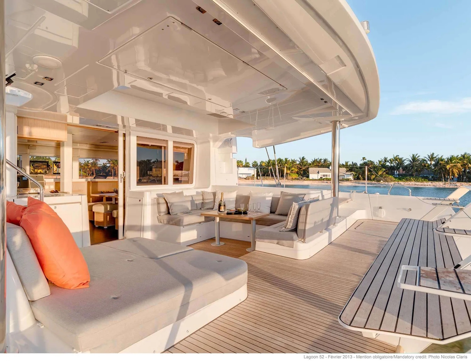 yacht-91899