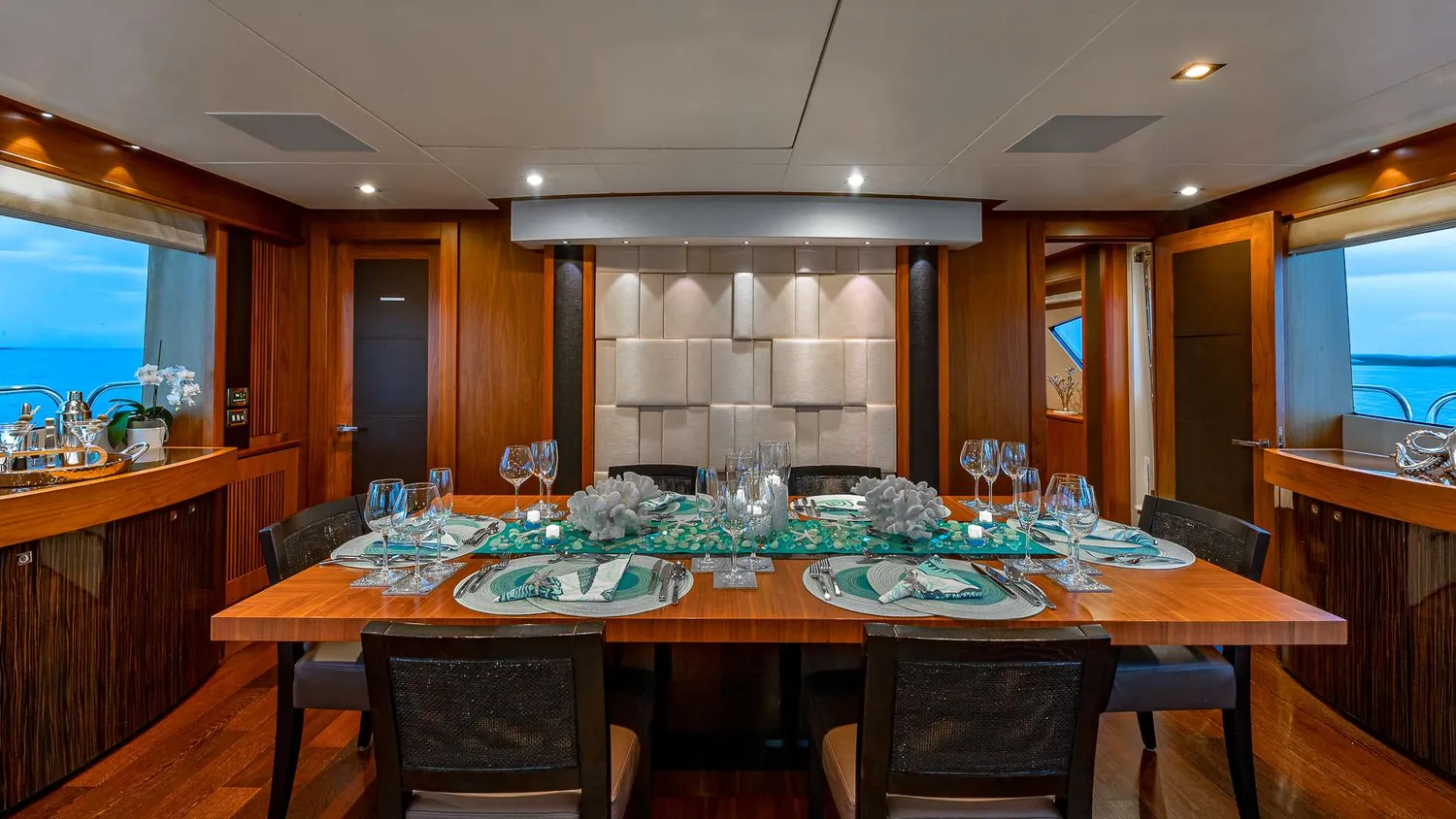 yacht-92353