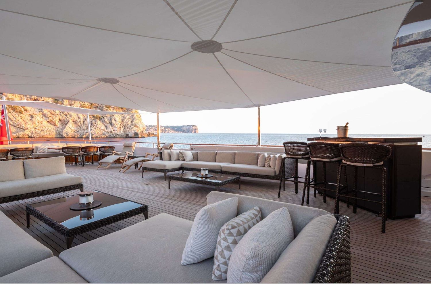 yacht-92639