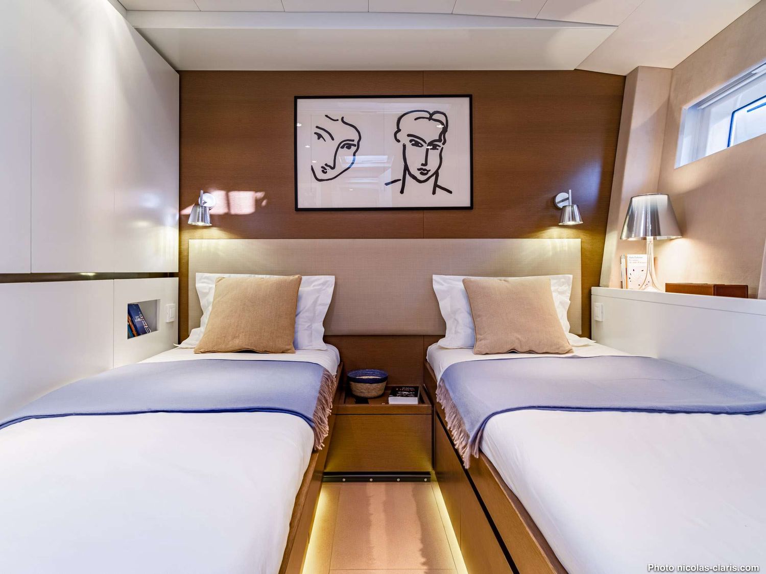 yacht-145743