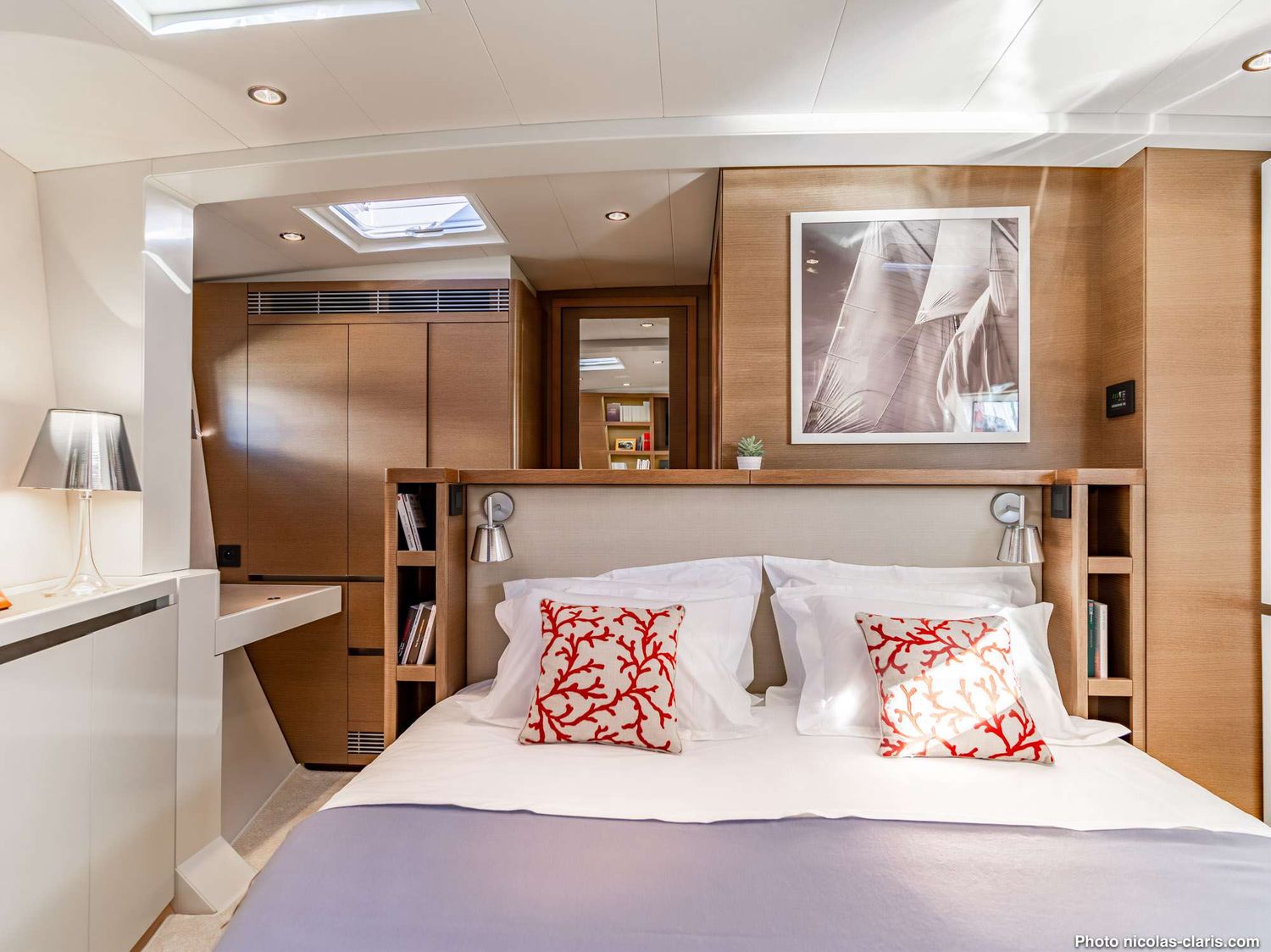 yacht-145744