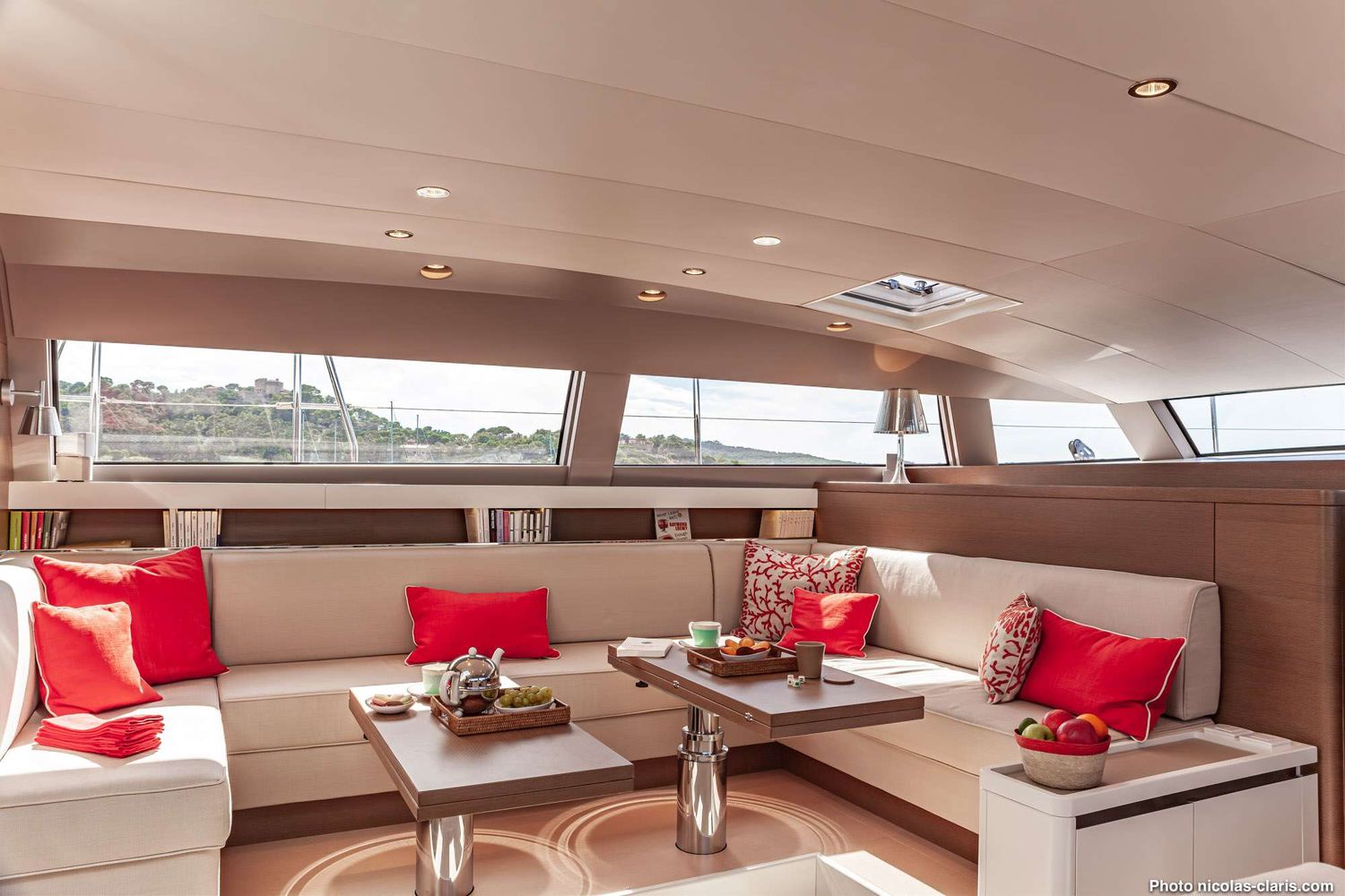 yacht-145735