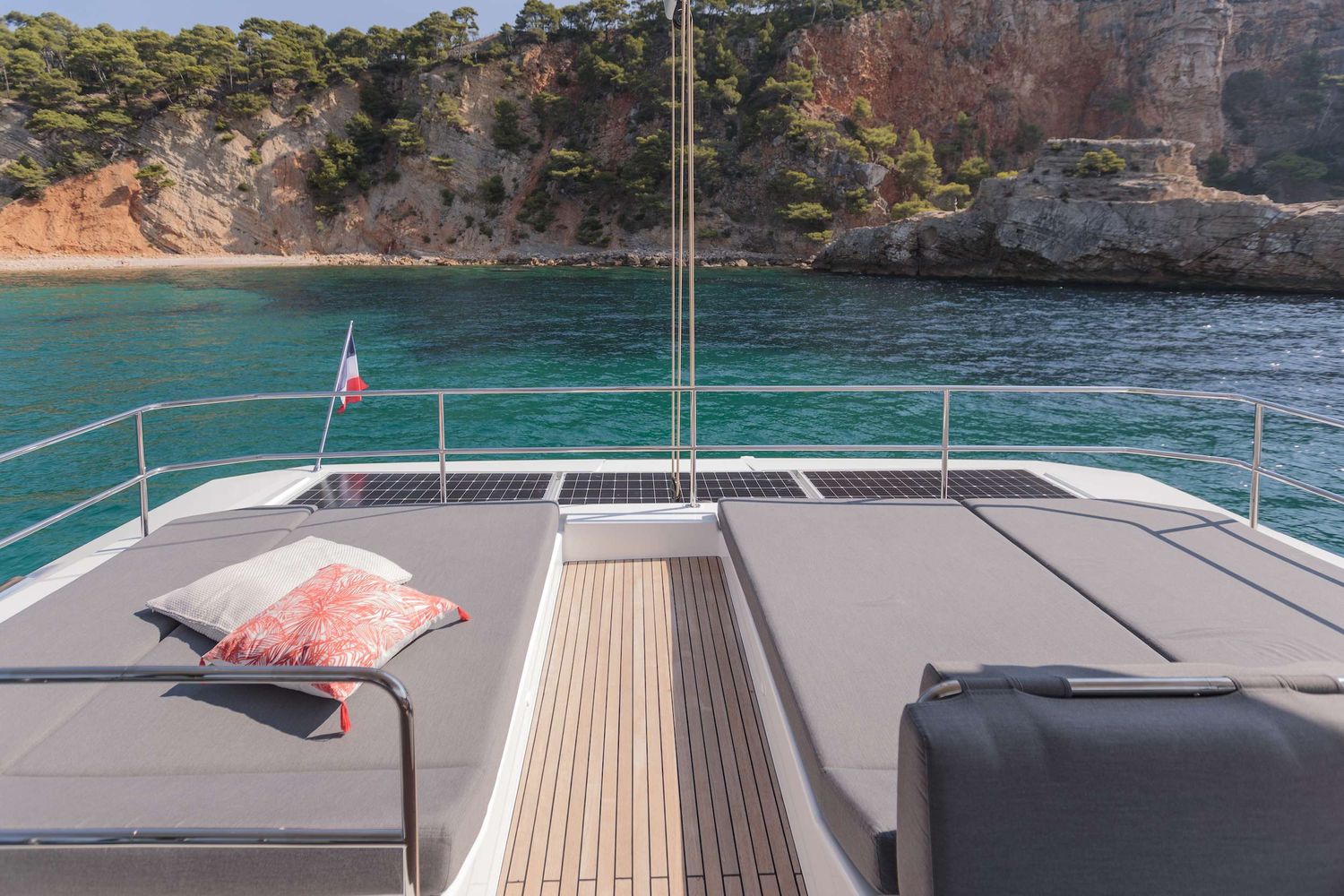 yacht-93731