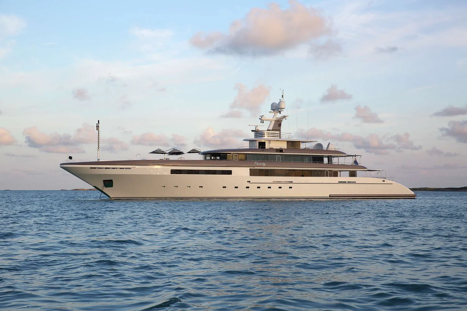 yacht-94371