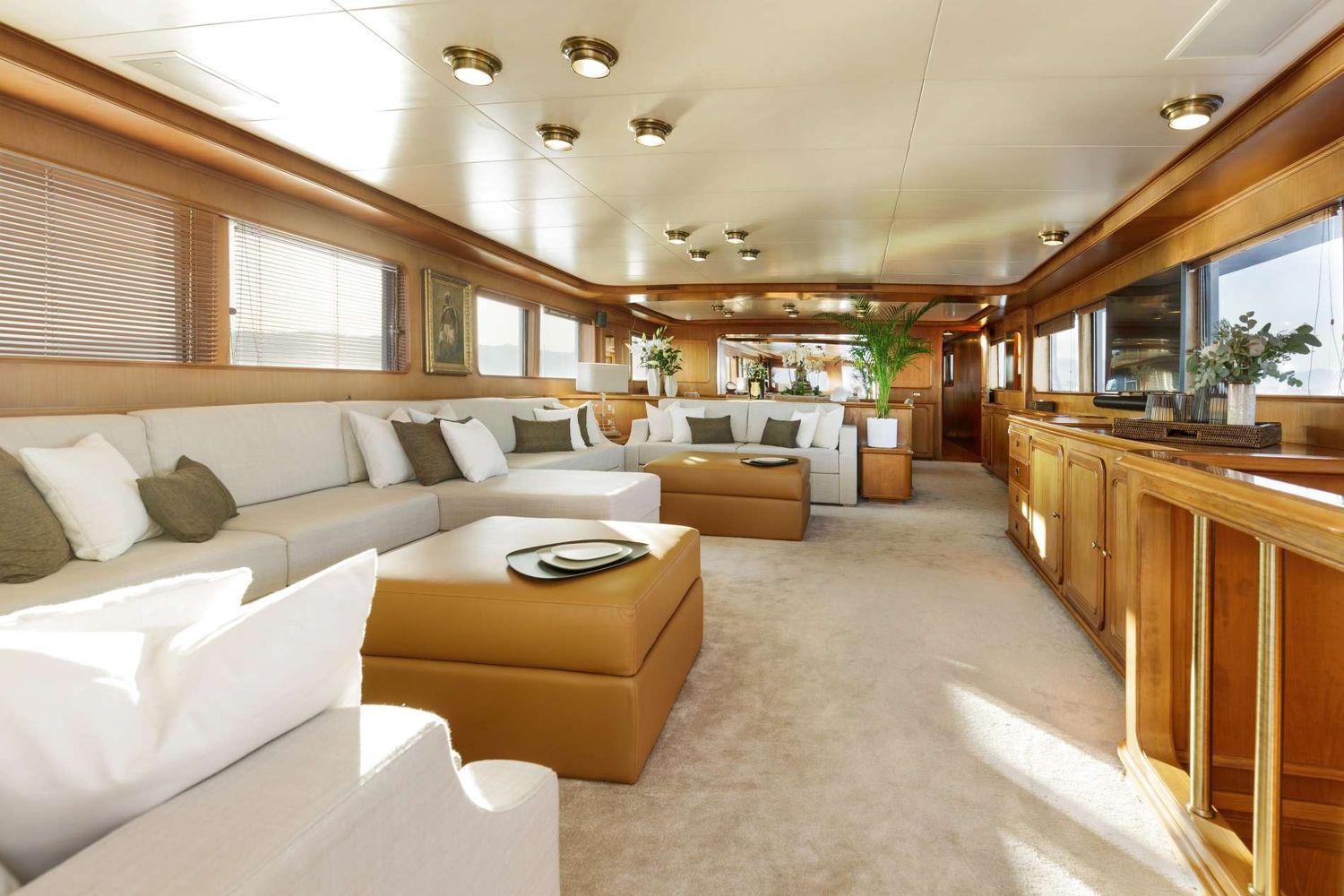 yacht-94836