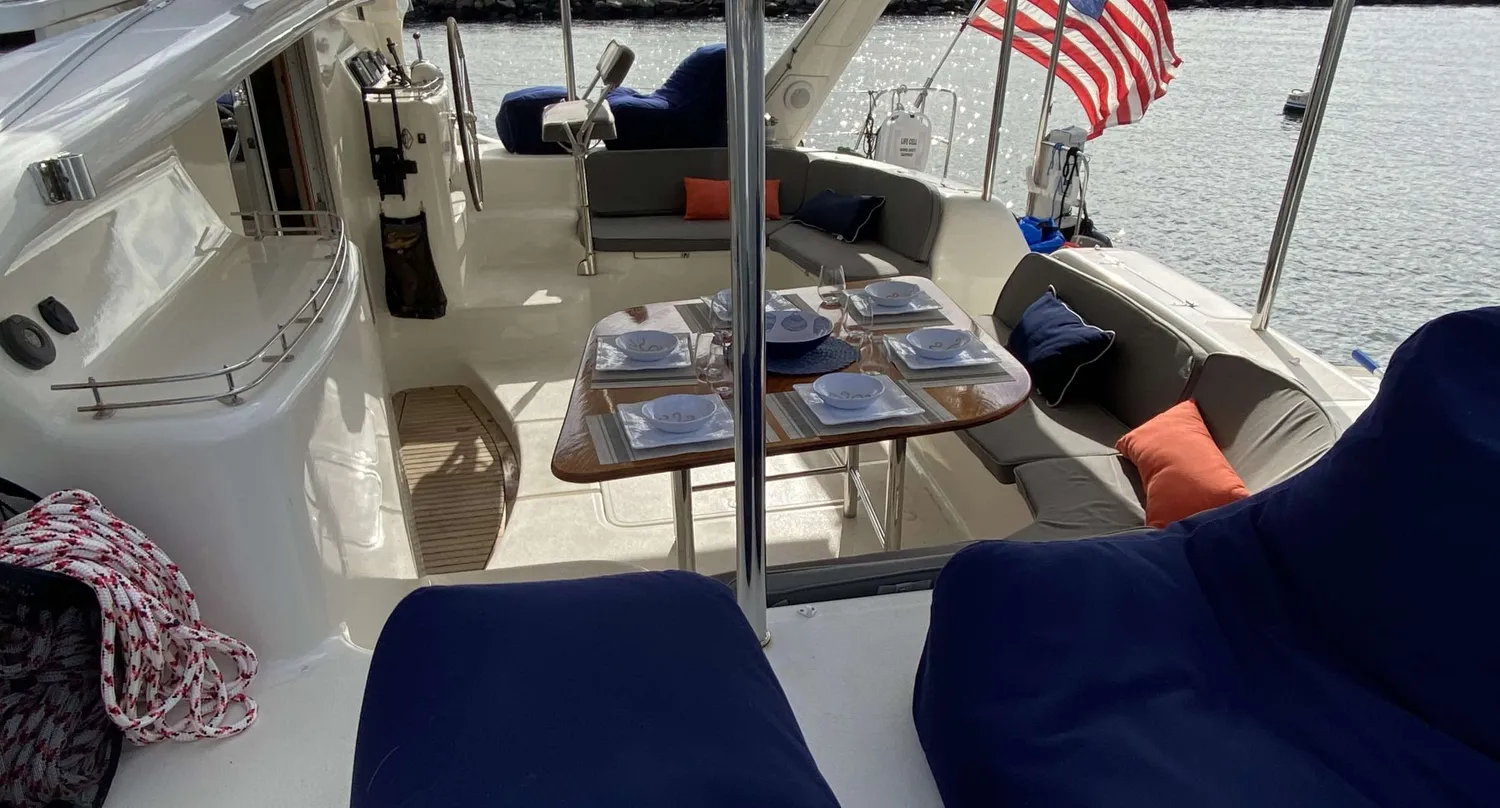 yacht-96095